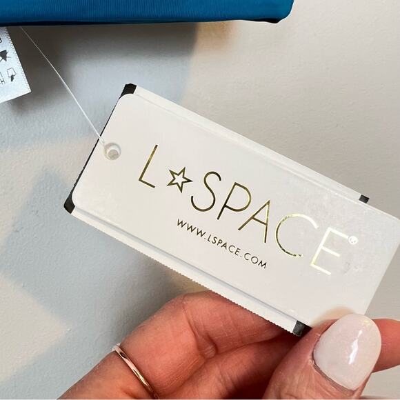 NWT l*space Rebel Stripe Bikini Top Mediterranean Cream Pool Blue sz XS Beach - Picture 6 of 7